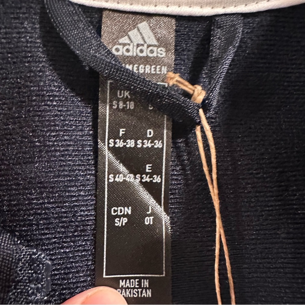 Adidas Ws Essential 3 Stripes Tricot Zip Track Jacket Pockets Raglan Small NWT - Picture 2 of 16